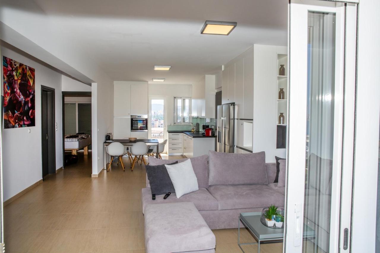 Komfort City Apartment "Elias" Mit Meerblick In Lavrio Exterior foto